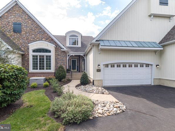 5812 Hickory Hollow Ln