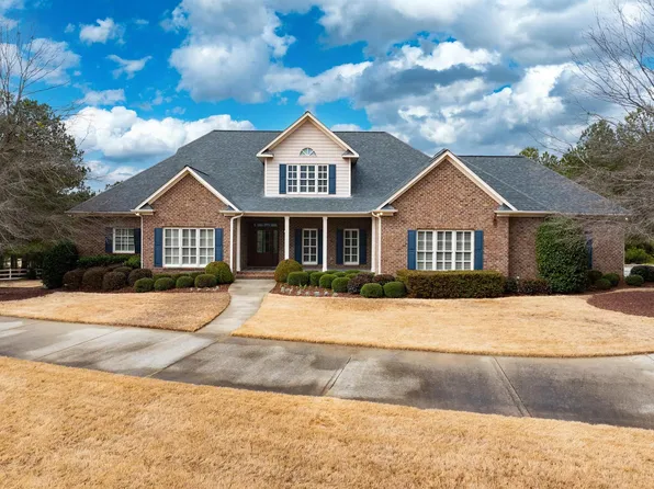 100 Autumn Crest Dr, Columbiana, AL 35051