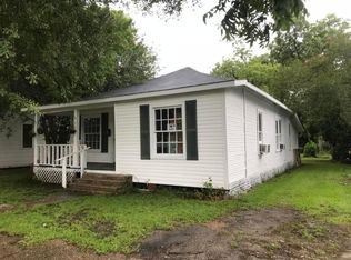 311 N Royal St, Deridder, LA 70634