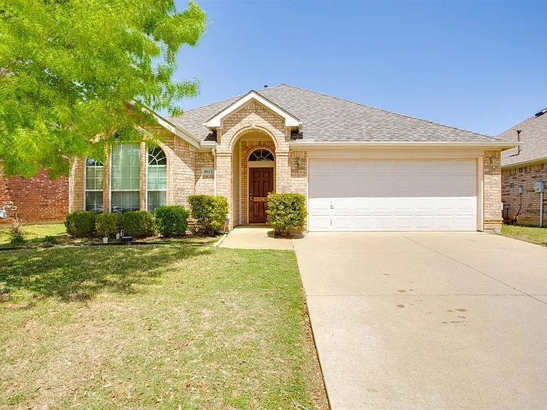4613 Keith Dr — Photo 1