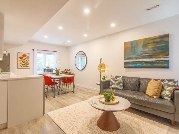 (undisclosed Address), Burnaby, BC V5C 1H9