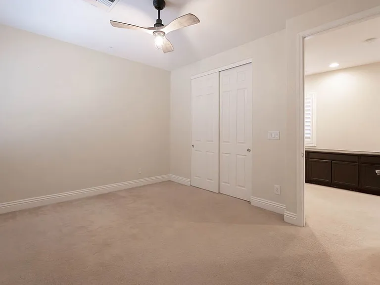 10387 Sweet Laurel St — Photo 40