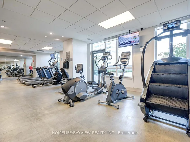 7165 Yonge St #2403 — Photo 26