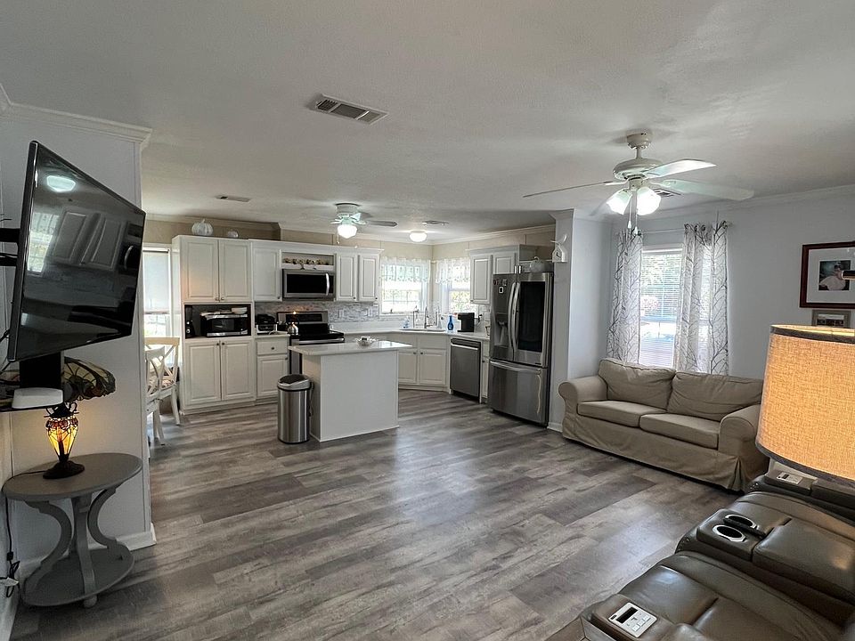 558 Escambia Loop, Lillian, AL 36549 Zillow