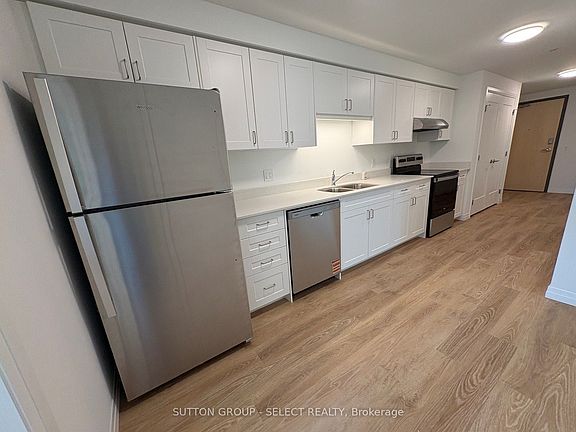 4th image of 351 Hill St #519