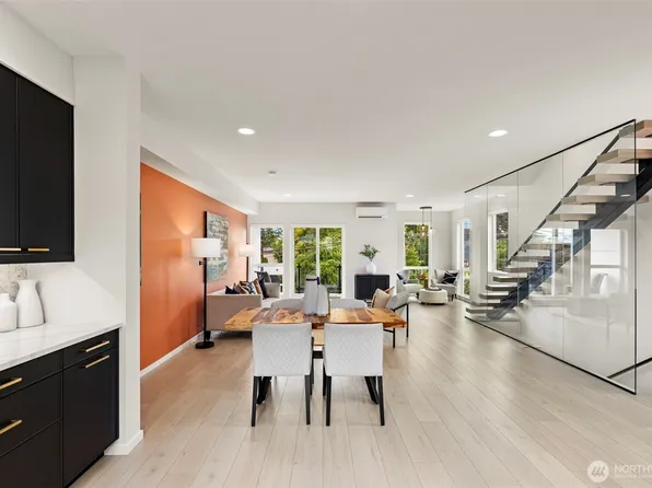 2014 E Pine Street #A, Seattle, WA 98122