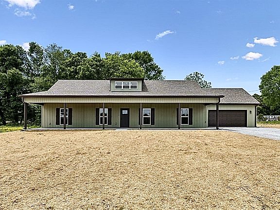 5th image of 132 Whitaker Rd