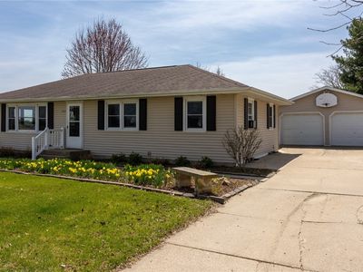 1001 Maquoketa St, Anamosa, IA, 52205
