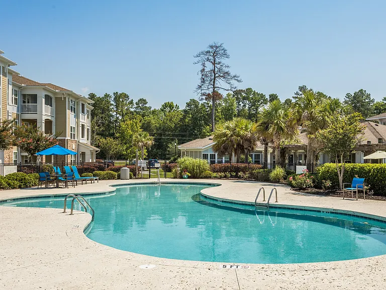 Resort-Style Swimming Pool with Sundeck