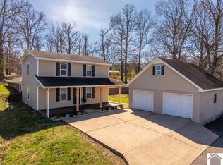 165 Higgins Dr, Murray, KY 42071