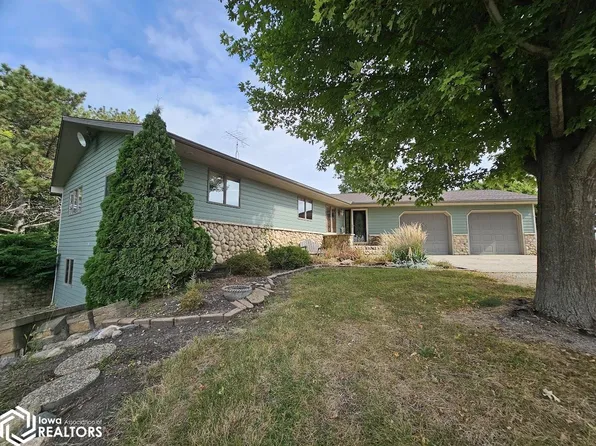 20144 440th St, Lake Mills, IA 50450