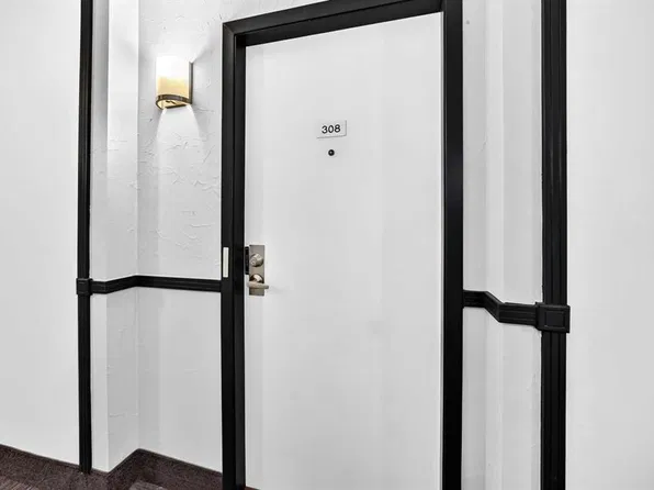 3730 E 50th St NW #308, Calgary, AB T3A 2V9