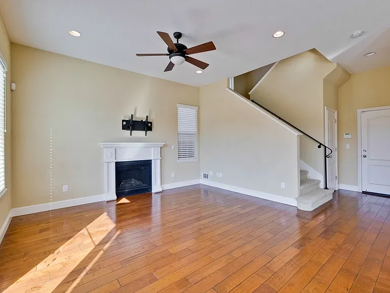 3027 Mousa Ct — Photo 27