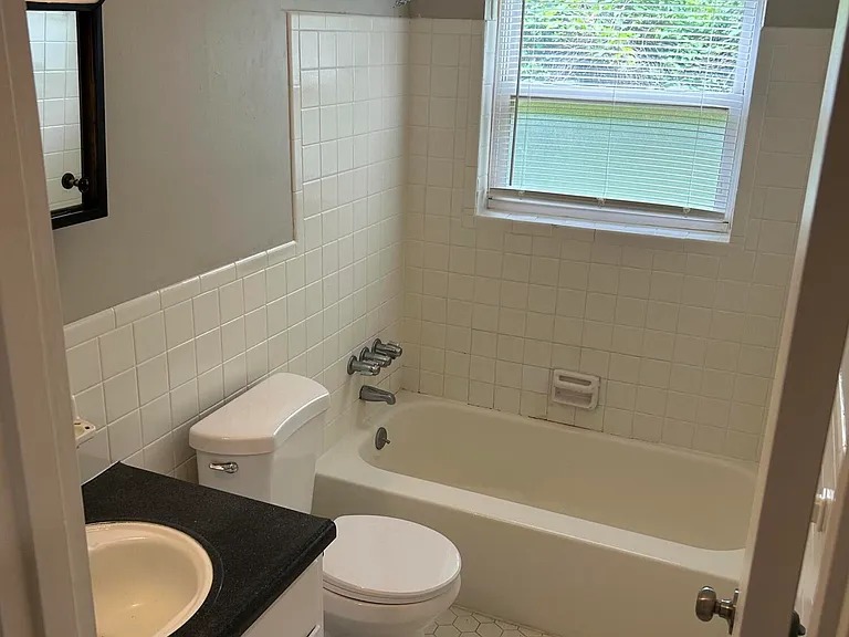 449 Mount Holly Ave #2 — Photo 10