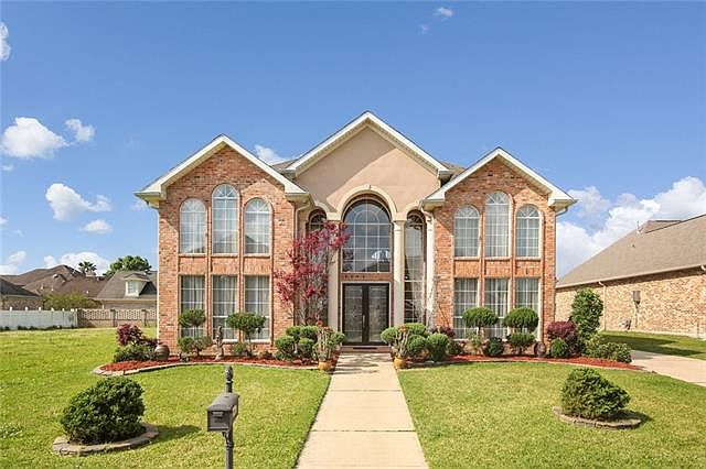 1st image of 5035 E Saint Andrews Cir