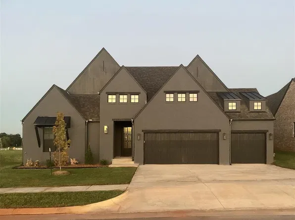 18001 Youngs Ave, Edmond, OK 73012
