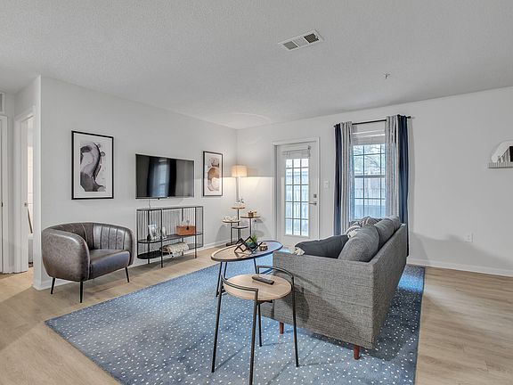 5th image of 1861 Stella Ln #412