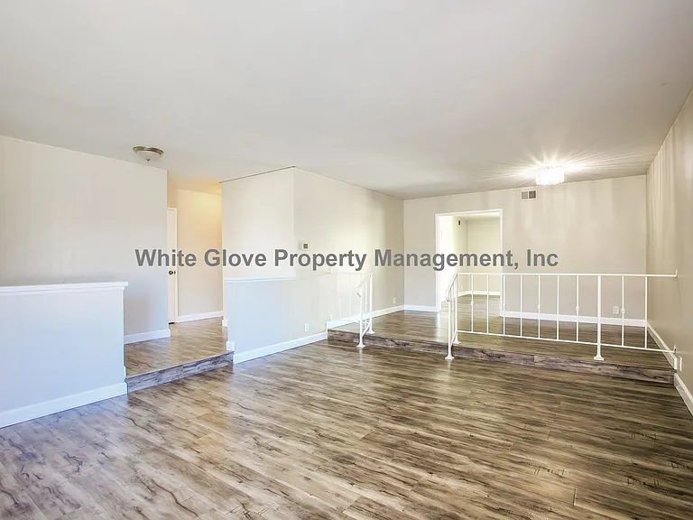 9361 Bevan Ave — Photo 3