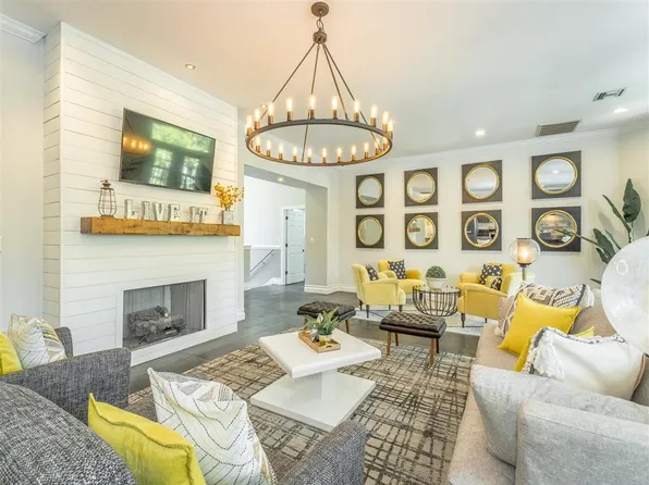 The Avenues of Lakeshore