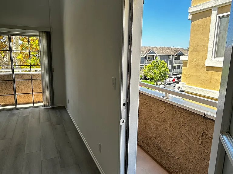 3618 Empire Dr #201 — Photo 12