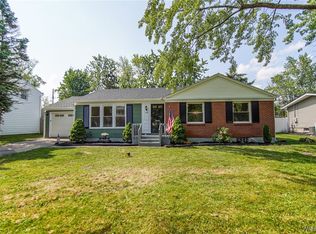 114 Browning Dr, Hamburg, NY 14075