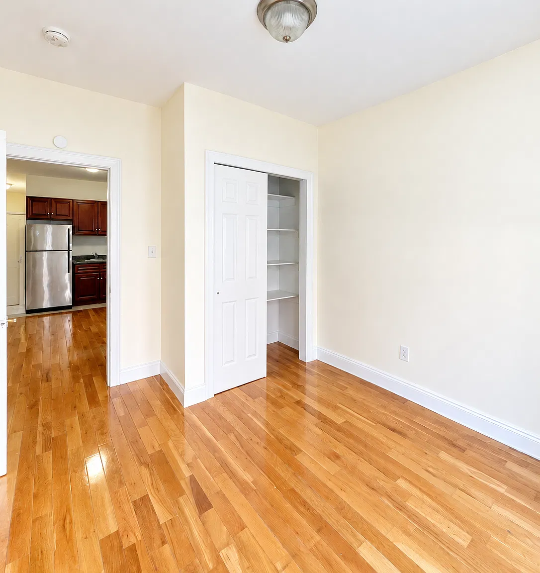 1 Arden Street — Photo 4