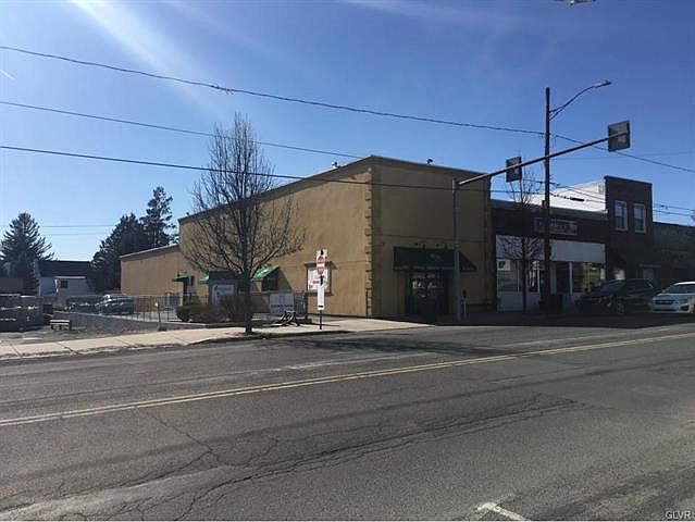 1st image of 44 S Lehigh Ave