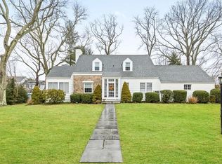 3 Highland Ridge Ln, Rye, NY 10580