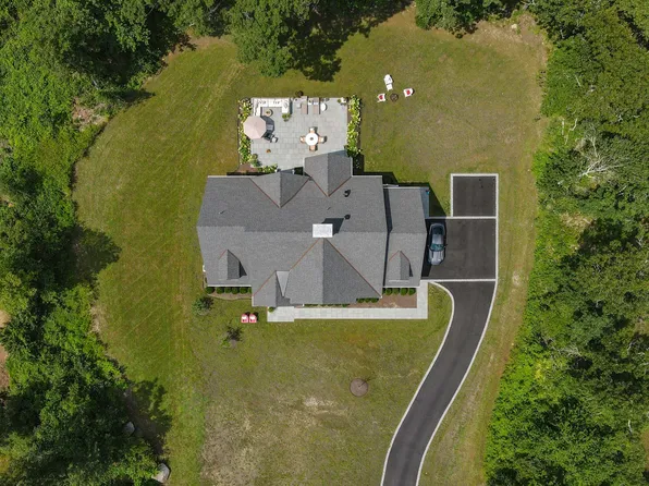 4 Rockhill Road, Sandwich, MA 02563