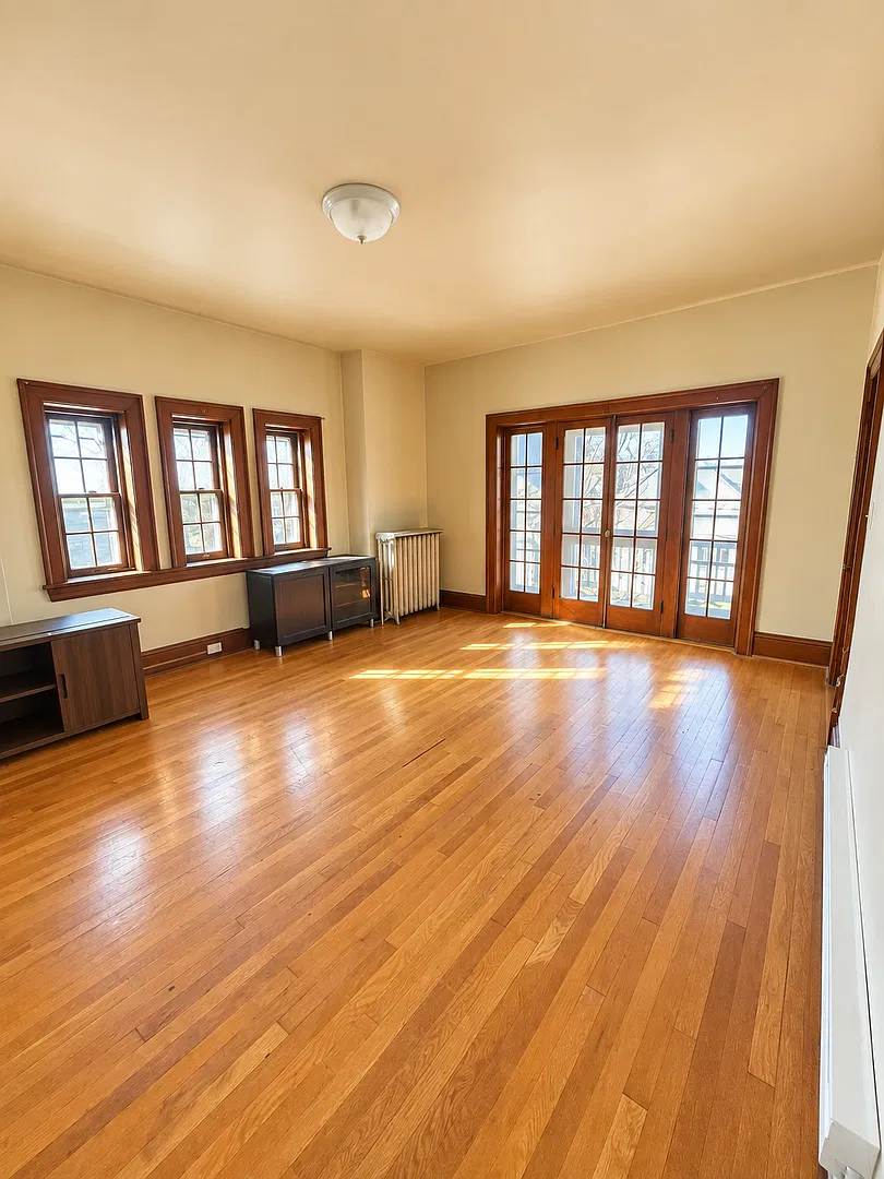 934 Hamilton Blvd — Photo 4