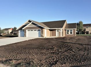 1316 Linwood Rd, Belle Plaine, MN 56011