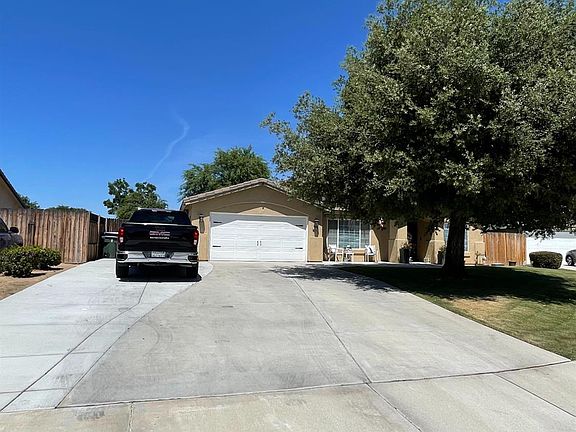 3rd image of 5510 Lombardy Ct
