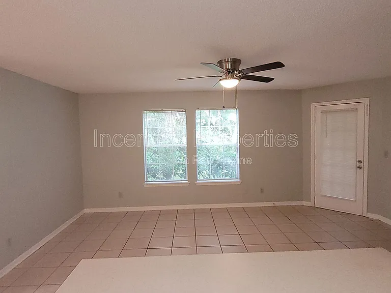 5956 Westgate Dr #102 — Photo 6