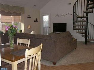 2516 Sussex Ct, Mount Laurel, NJ 08054