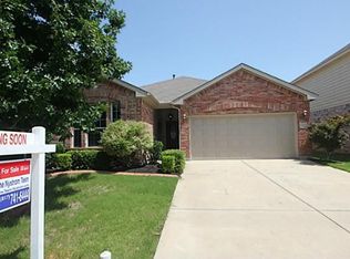 13272 Fencerow Rd, Fort Worth, TX 76244