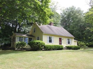 6 Cedar Grove Ter, Essex, CT 06426