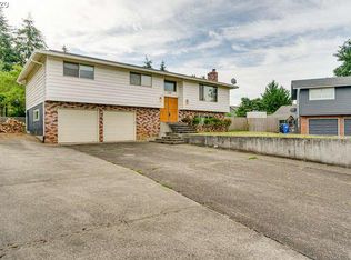 1185 Netzel St, Oregon City, OR 97045