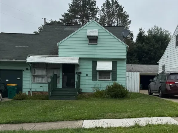 19221 Stafford Ave, Maple Heights, OH 44137