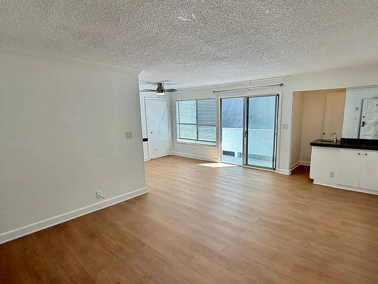 332 Culver Boulevard 363 Pershing — Photo 56
