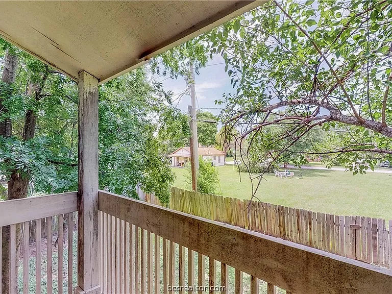 303 Manuel Dr #C — Photo 29