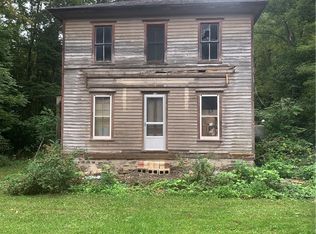 50 Vine St, Naples, NY 14512