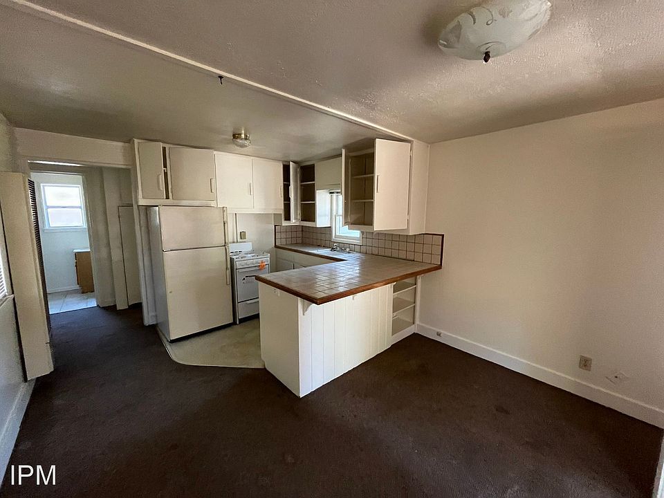 2nd image of 365 E 7th Ave #1