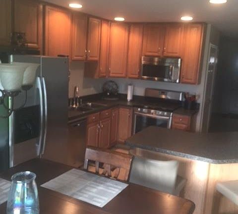 Kitchen with S/S appliances