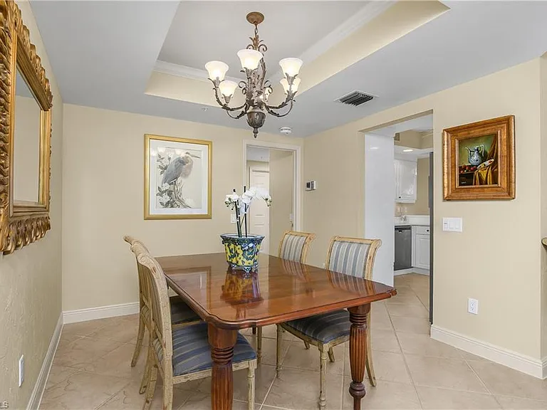 7225 Pelican Bay Blvd #204 — Photo 6