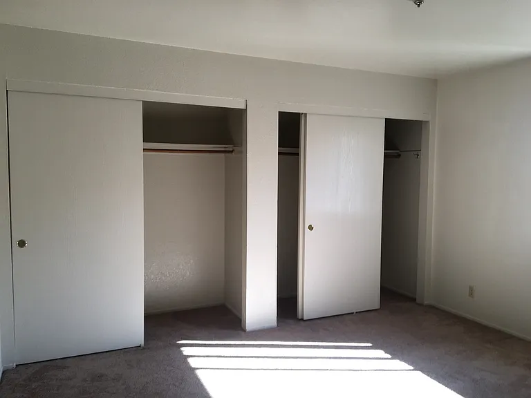 3153 Eucalyptus St — Photo 8