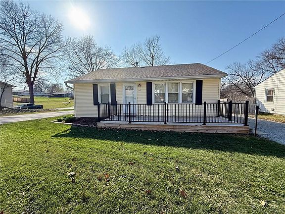 5th image of 312 Morningside Dr