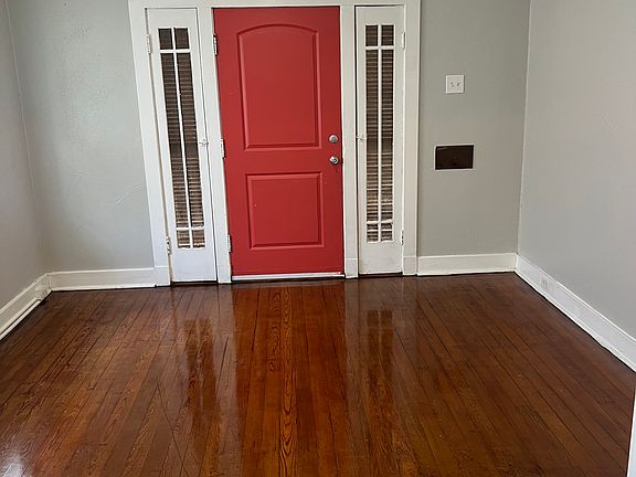 2nd image of 1827 Ursulines Ave