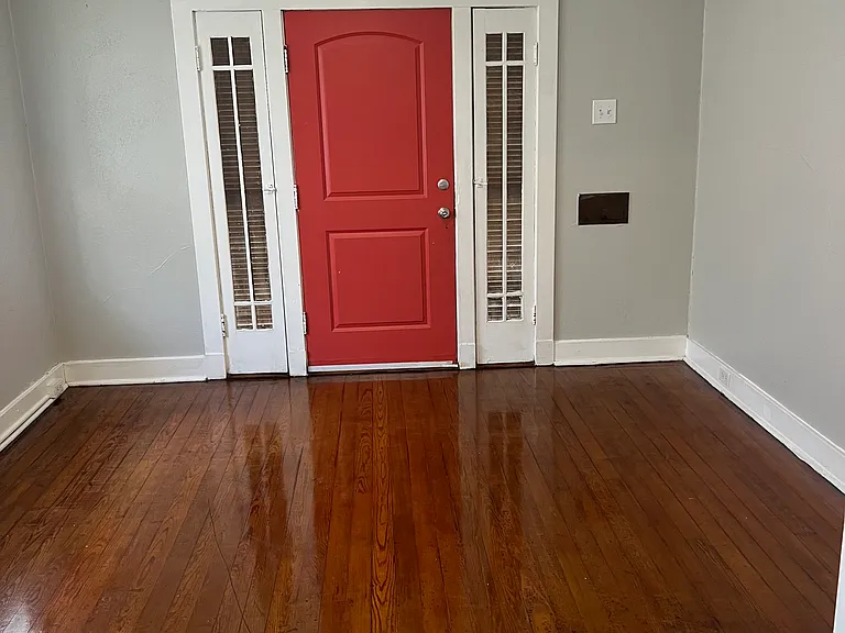 1827 Ursulines Ave — Photo 2