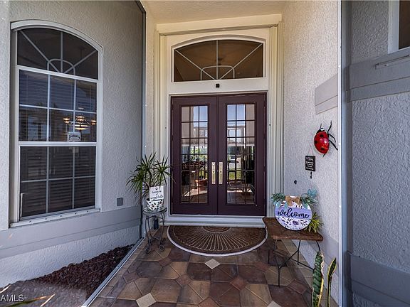 3rd image of 3410 SW 26th Ave