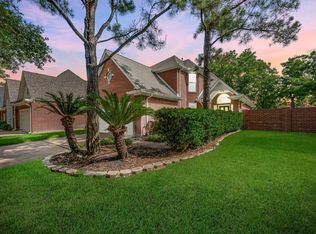 36 Grants Lake Cir, Sugar Land, TX 77479